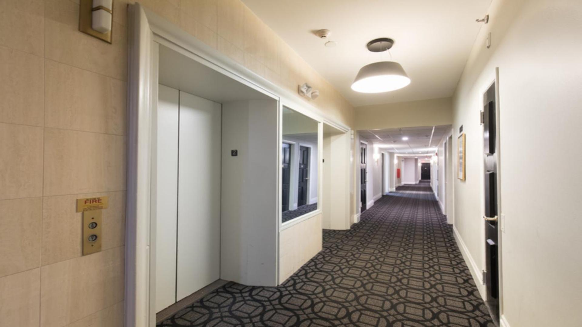 Charming Downtown Crossing Suites By Sonder Everett Экстерьер фото