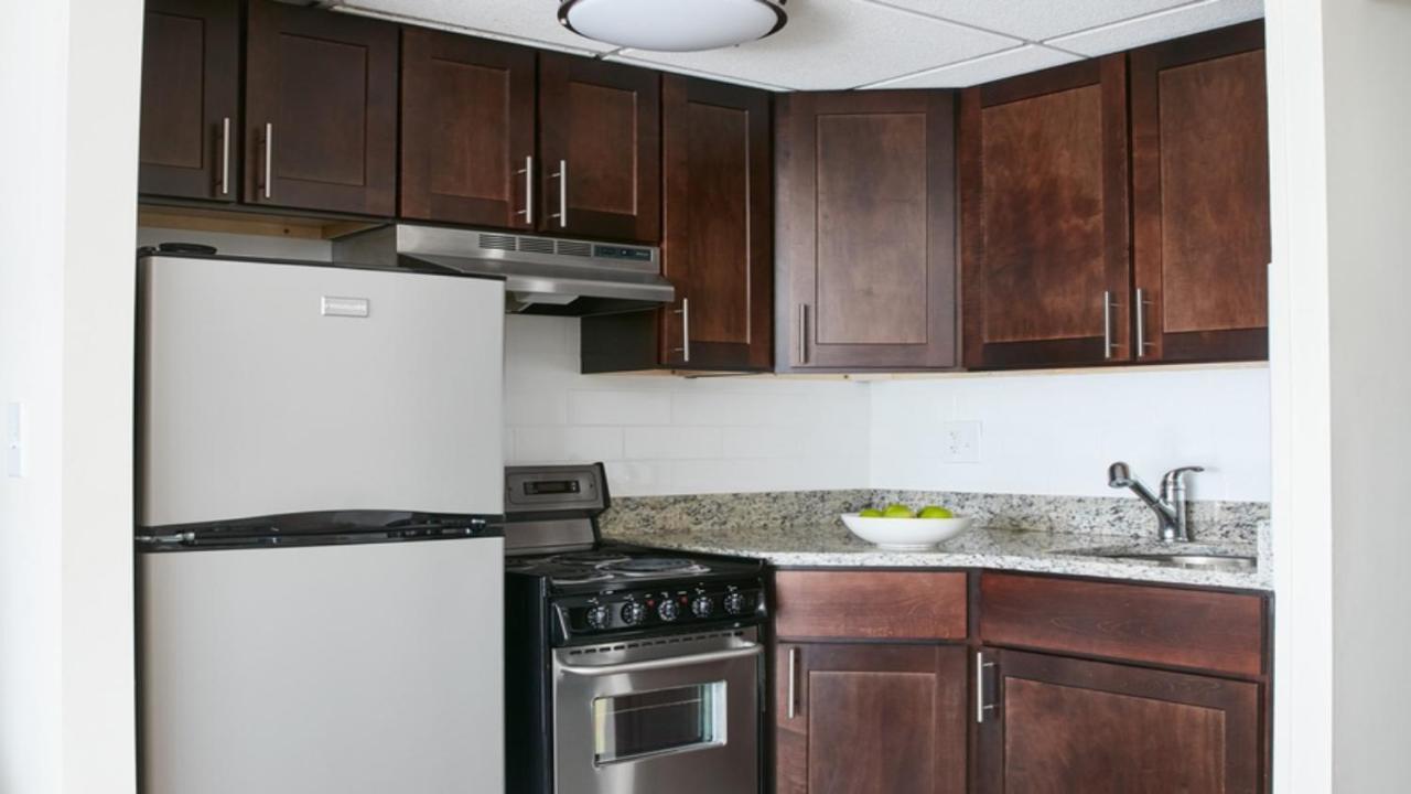 Charming Downtown Crossing Suites By Sonder Everett Экстерьер фото